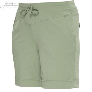 Dreamstar Bermuda Bermo travel Kaki