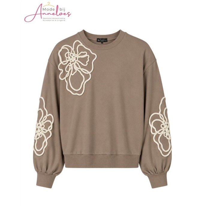 Elvira sweater Liora borduring 26-045 - Cappuccino