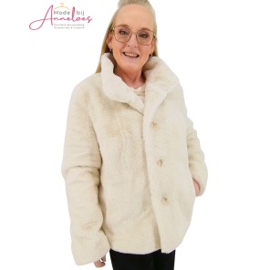 Barbara Lebek bontjasje fake Offwhite