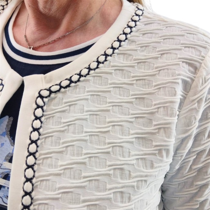 S Barbara Lebek vest jasje relief Offwhite