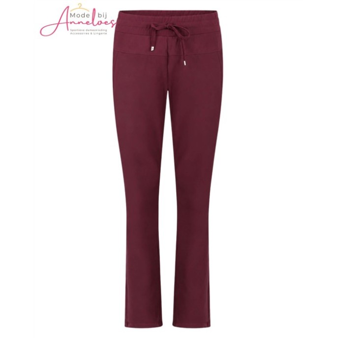 Zoso Travel Broek Jantine recht - Bordeaux Zoso Travel Broek Jantine recht - Bordeaux